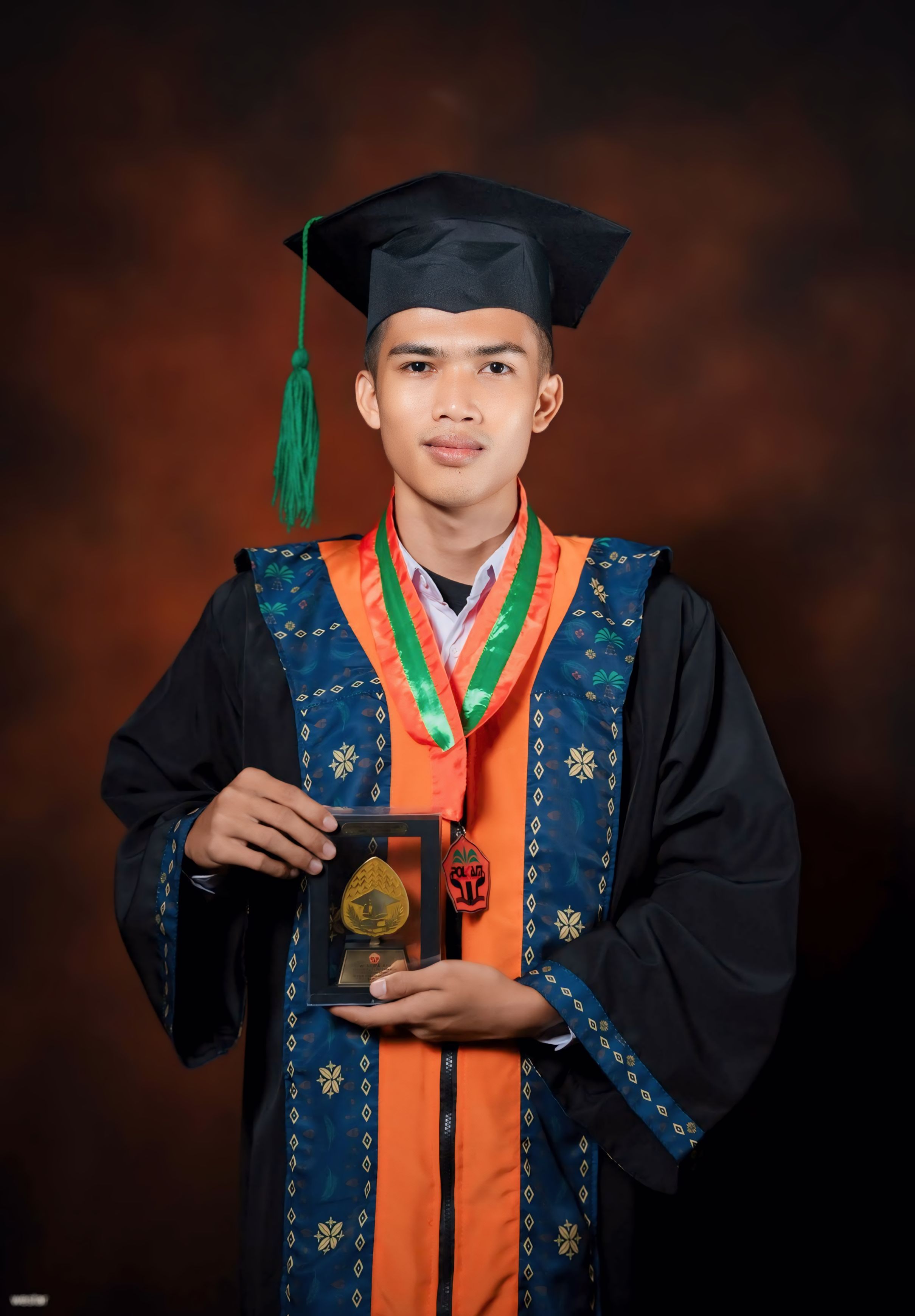 Adi Ridlha Taufiq Hidayat N.E.E